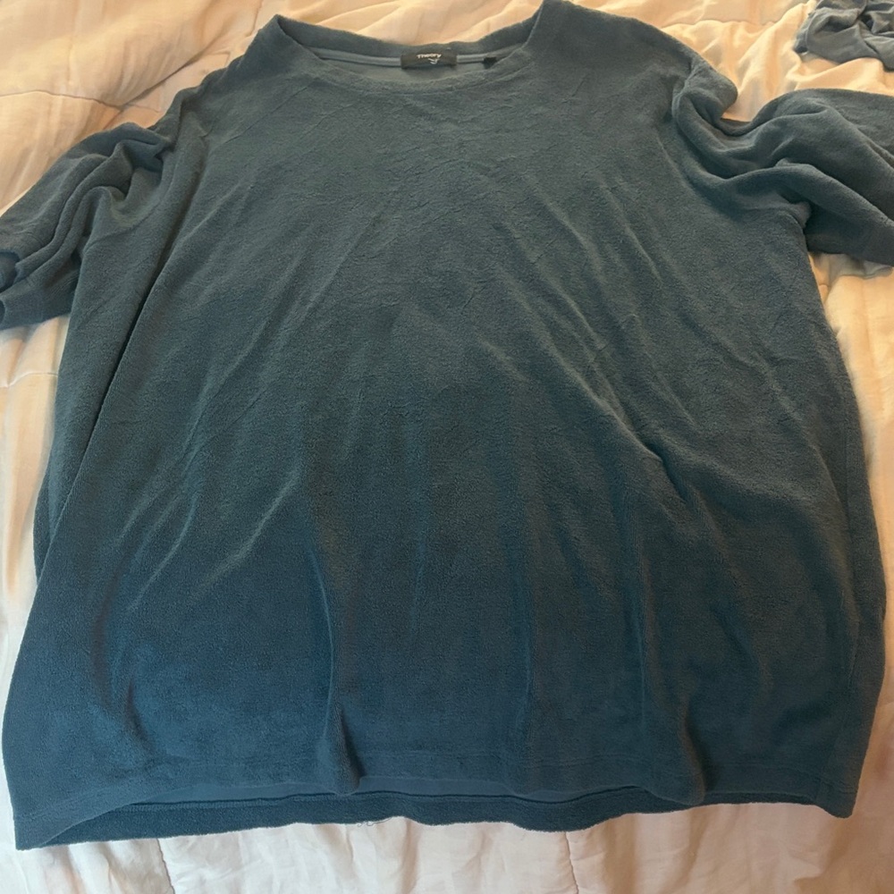 Theory Blue‎ top